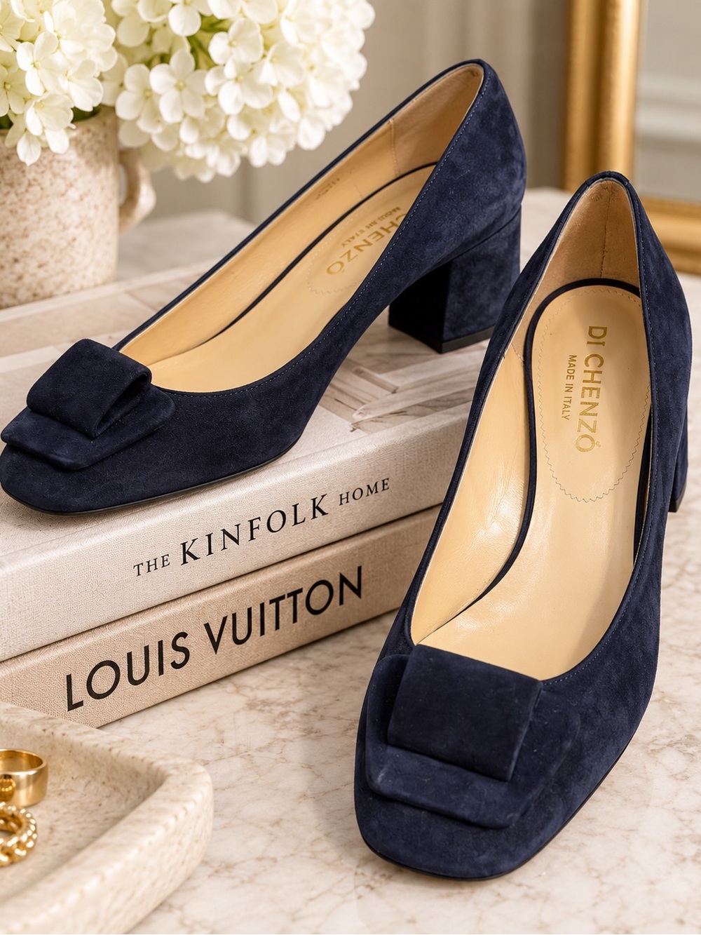 Di Chenzo Navy Suede Bow Pumps Made in Italy EU 41
